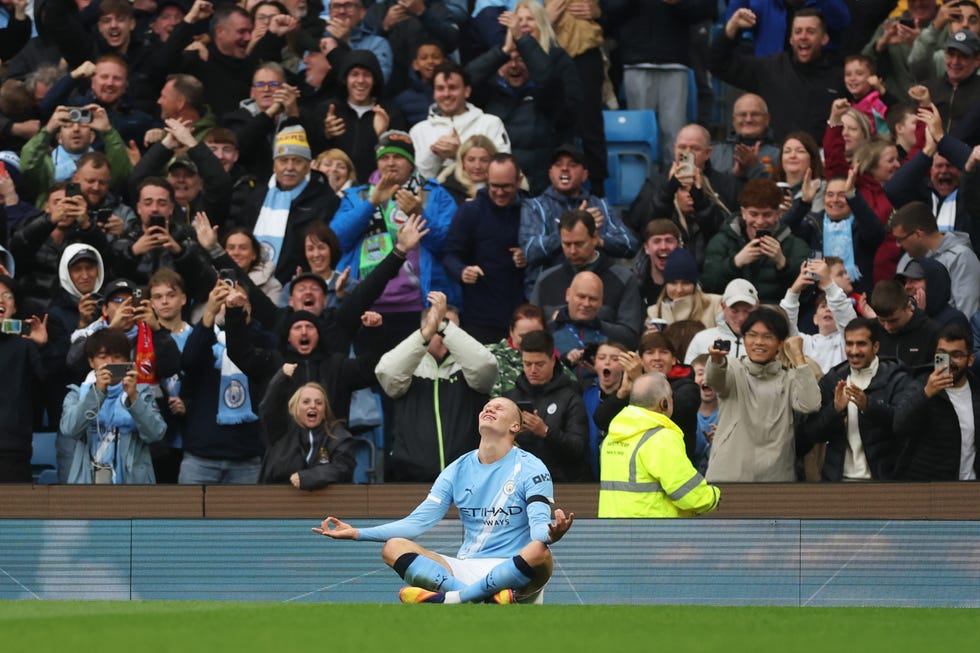 Manchester City v Manchester United - Premier League