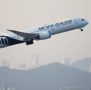 Air New Zealand Aircraft Takes Off From Hong Kong International Airport air new zealand aircraft takes off from hong kong international airport