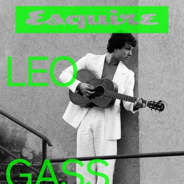 Leo Gassmann, protagonista della digital cover di oggi di Esquire Italia. leo gassmann, protagonista della digital cover di oggi di esquire italia.